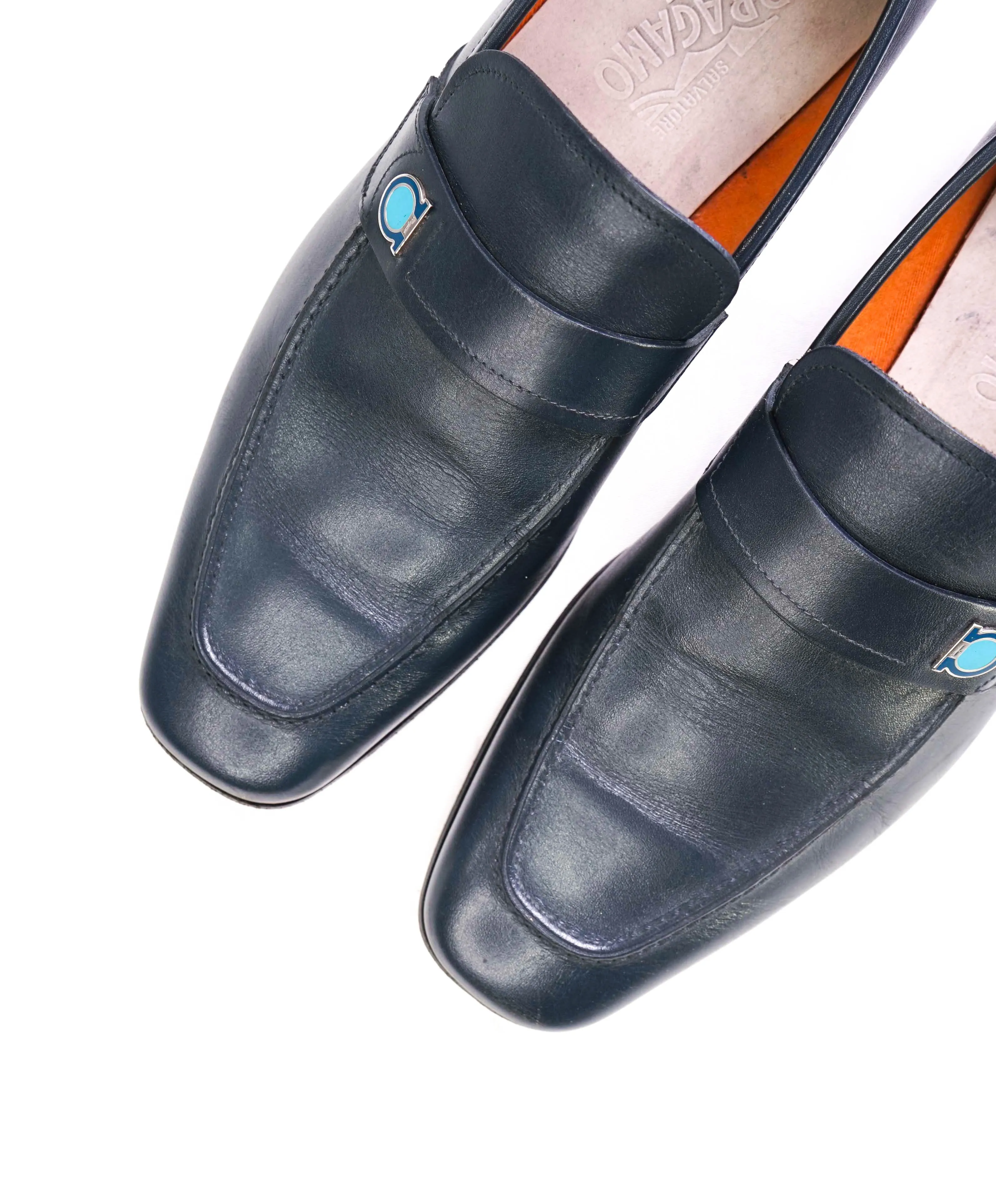 $750 SALVATORE FERRAGAMO -  Blue & Teal Gancini Leather Loafer- 9.5 EE