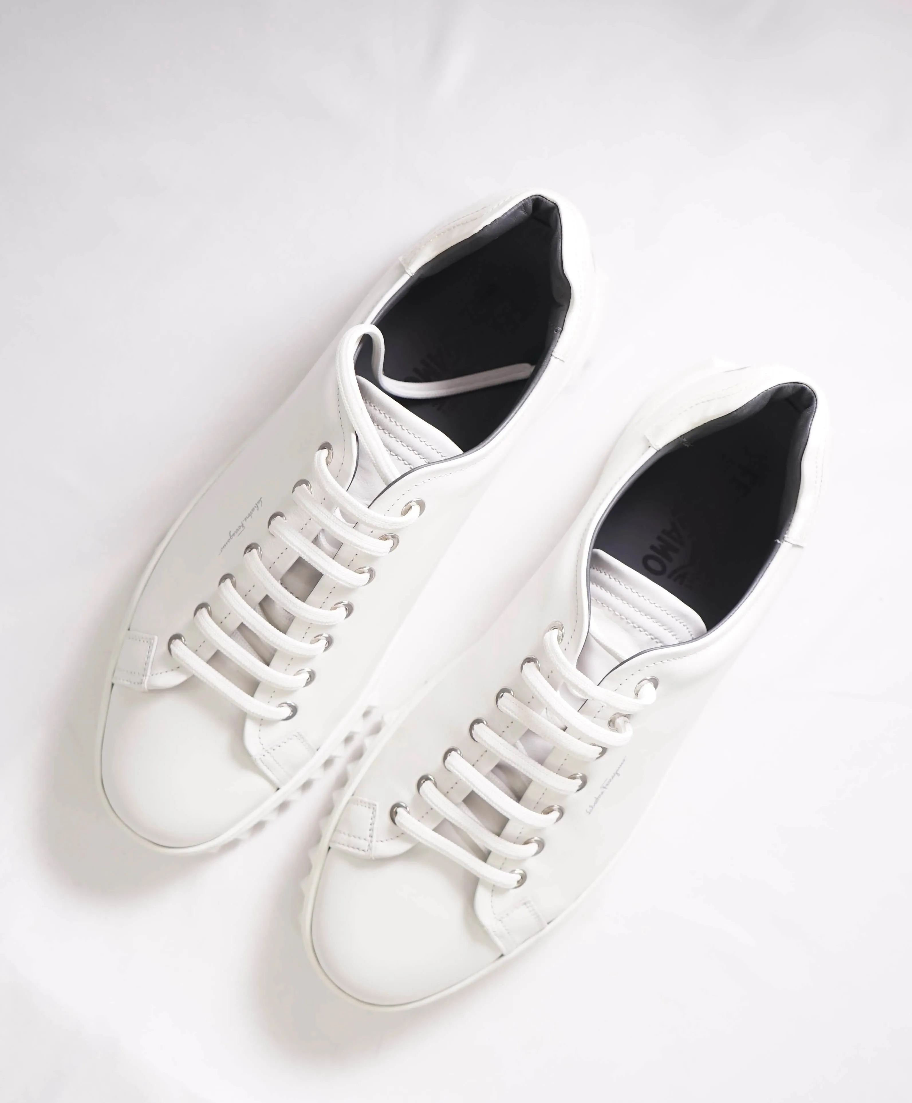 $750 SALVATORE FERRAGAMO - *Rhinoceros* White Gancini Sneaker - 10 US