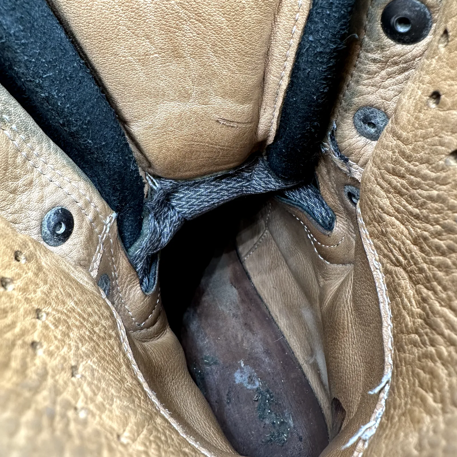 Austrian Army Black Leather Army Heavy Duty Combat Boots - Size EU 42 - UK 8