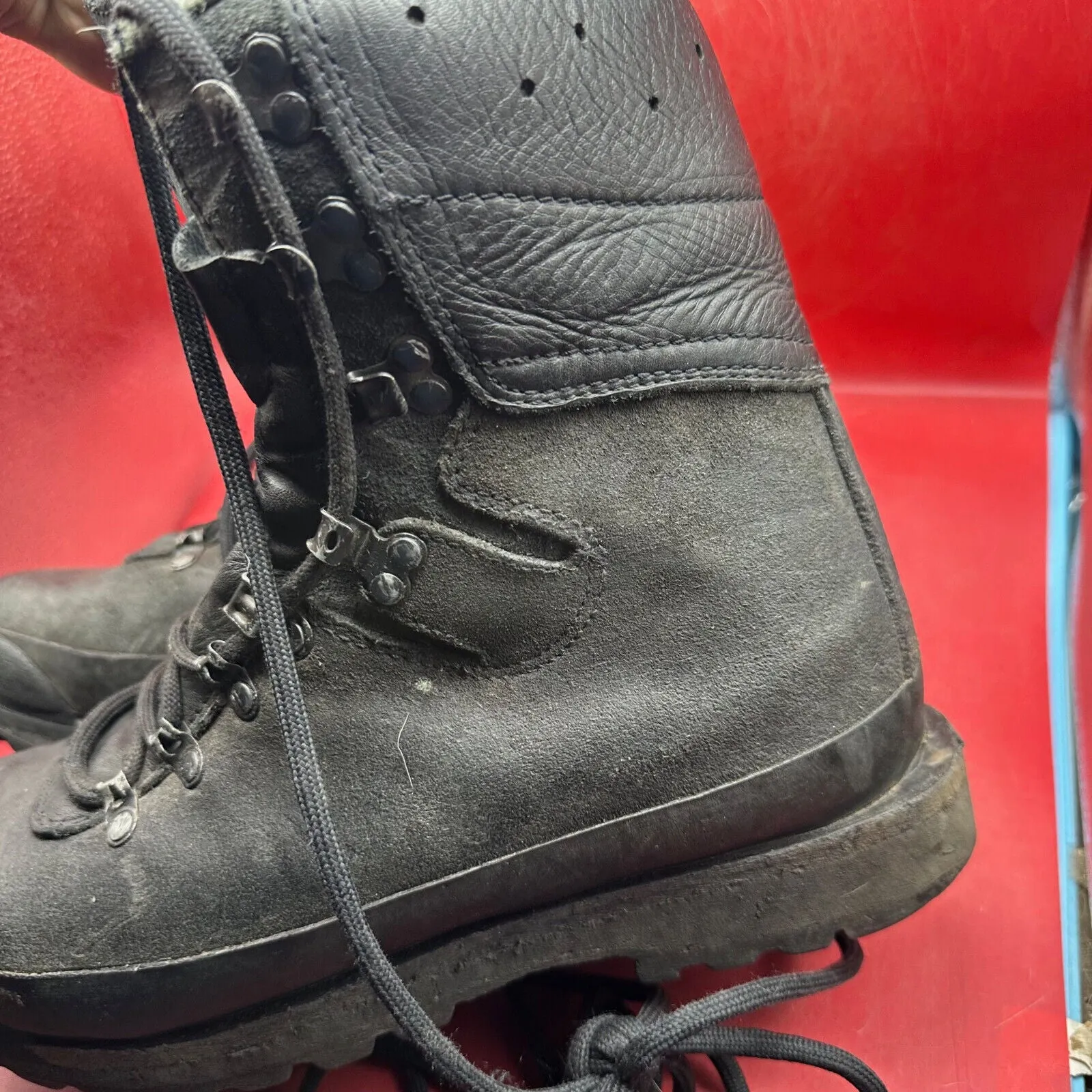Austrian Army Black Leather Heavy Duty Combat Boots - Size EU 41 - UK 7