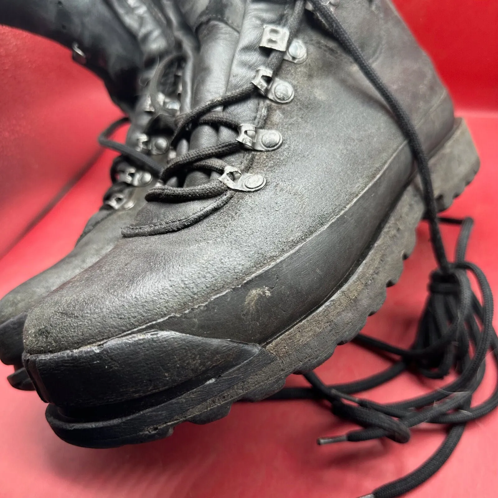 Austrian Army Black Leather Heavy Duty Combat Boots - Size EU 41 - UK 7