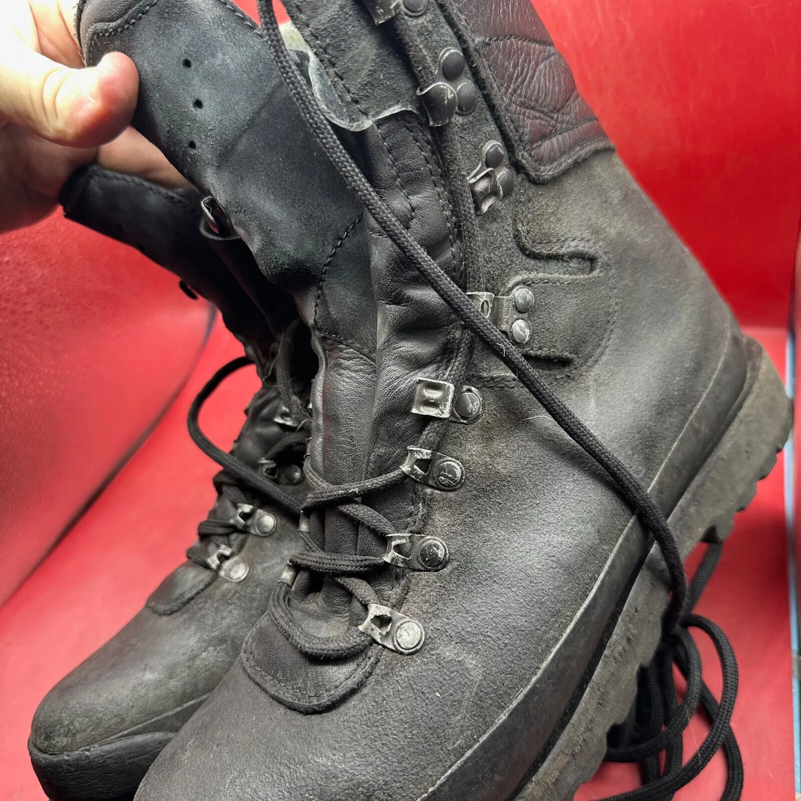 Austrian Army Black Leather Heavy Duty Combat Boots - Size EU 41 - UK 7