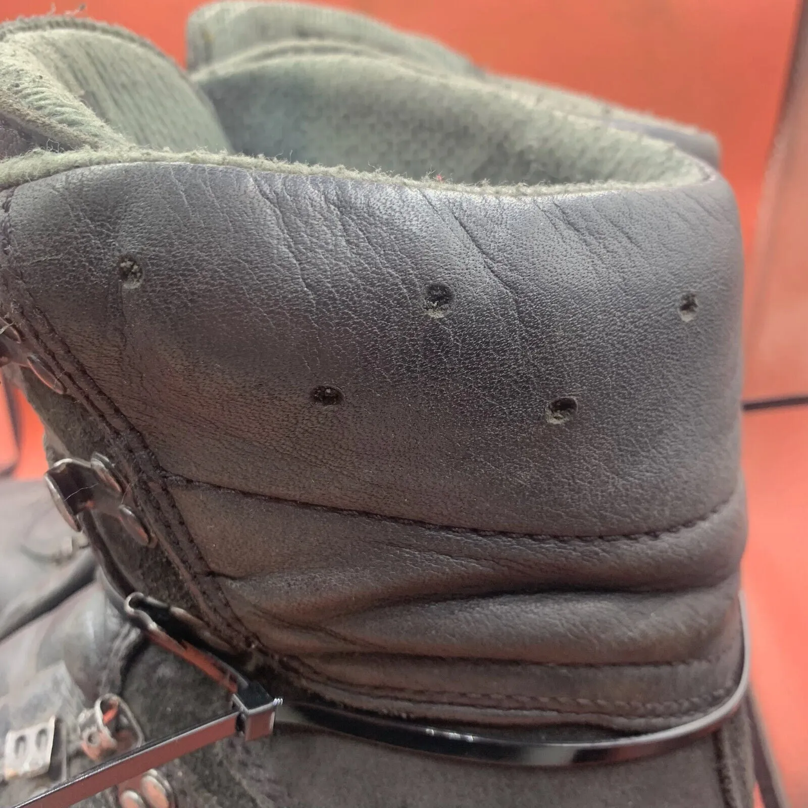 Austrian Army Black Leather Heavy Duty Combat Boots - Size EU 43 - UK 9