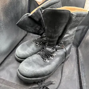 Austrian Army Black Leather Heavy Duty Combat Boots - Size EU 44 - UK 9.5