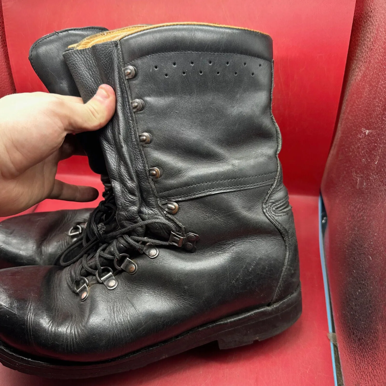 Austrian Army Black Leather Heavy Duty Combat Boots - Size EU 45 - UK 10
