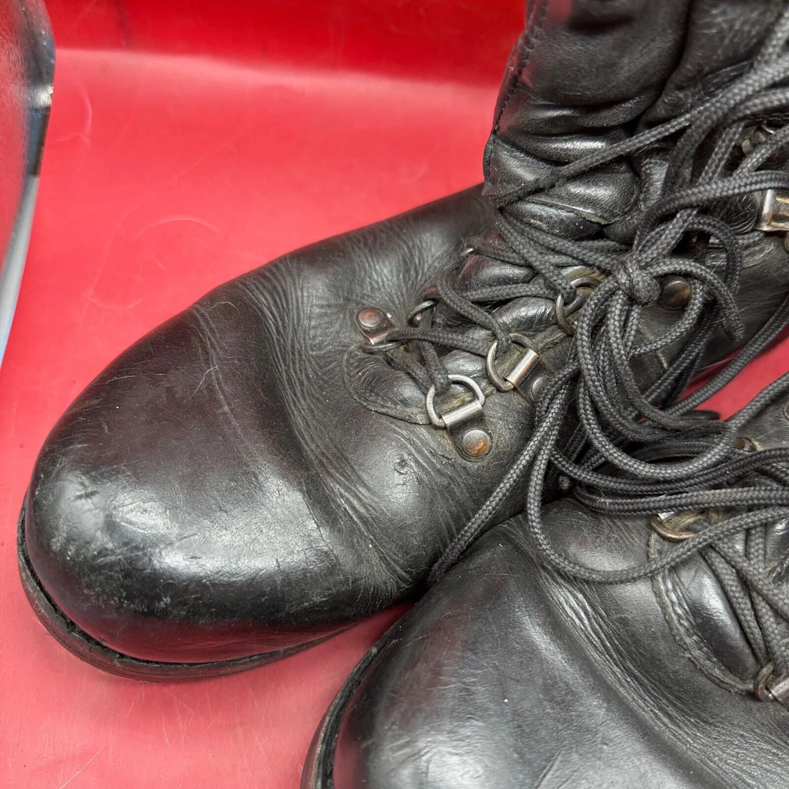 Austrian Army Black Leather Heavy Duty Combat Boots - Size EU 45 - UK 10