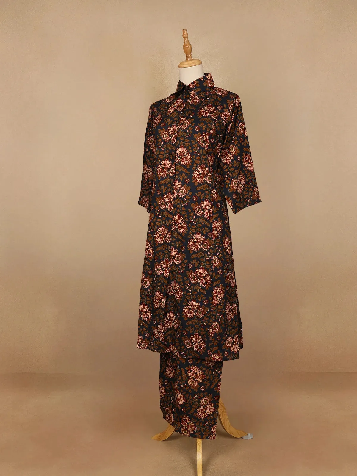Black Floral Designed Cotton Straight Cut Salwar Suit