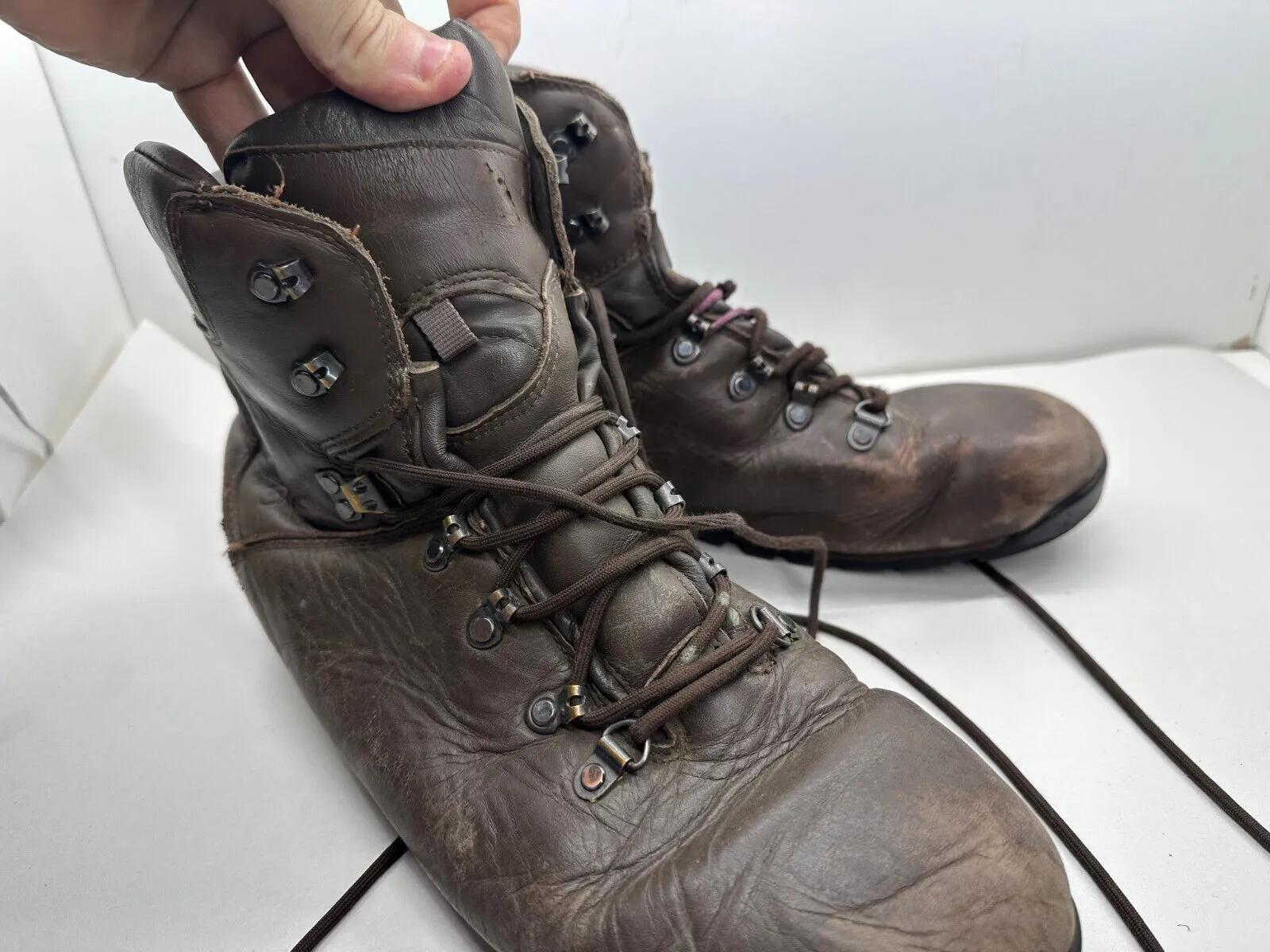 British Army Brown Leather Heavy Duty Combat Boots - Size EU 48 - UK 13L