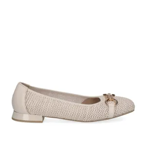 Caprice Classic Weave Pump Off White Comb