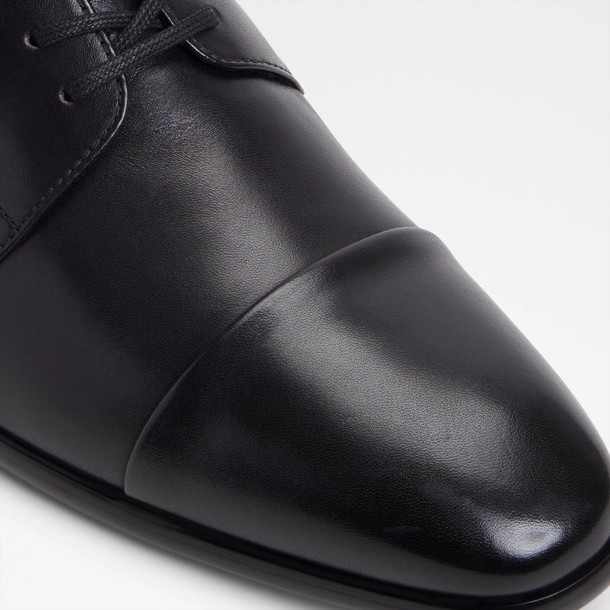 Daniells / Lace Ups