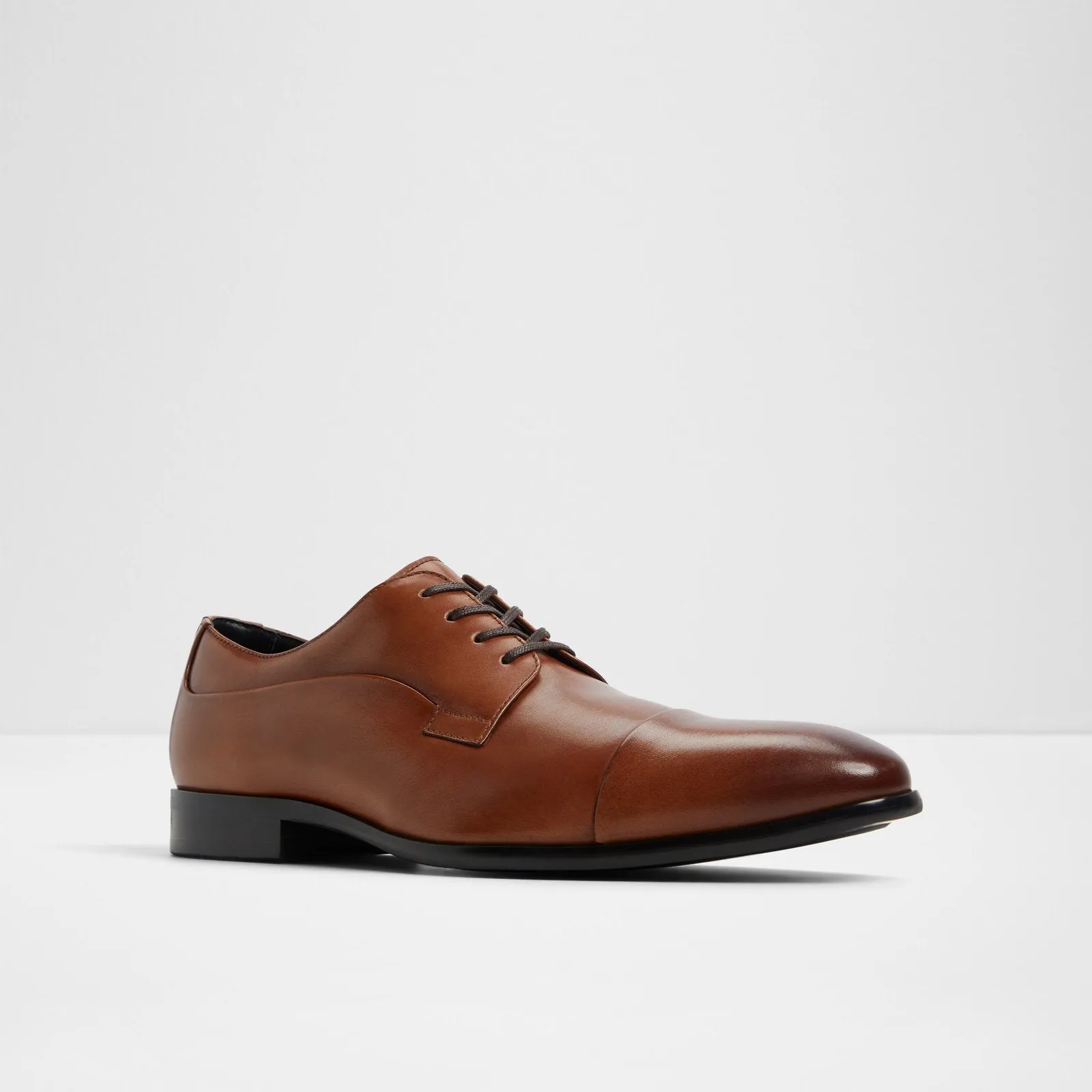 Daniells / Lace Ups