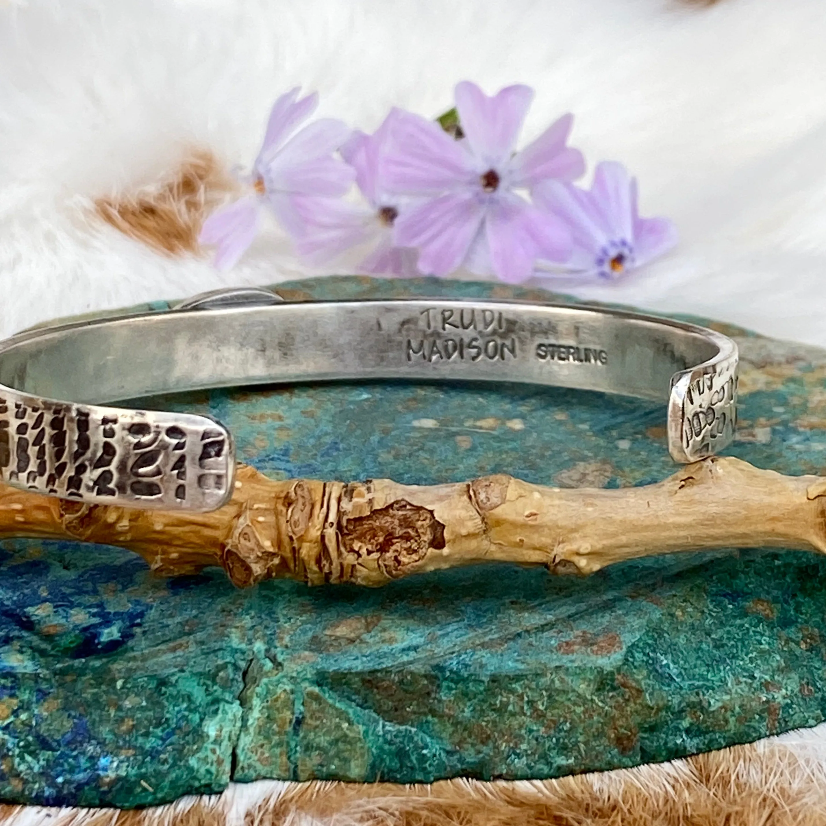 Deep blue Sapphire and golden Garnet and gold snakeskin cuffs