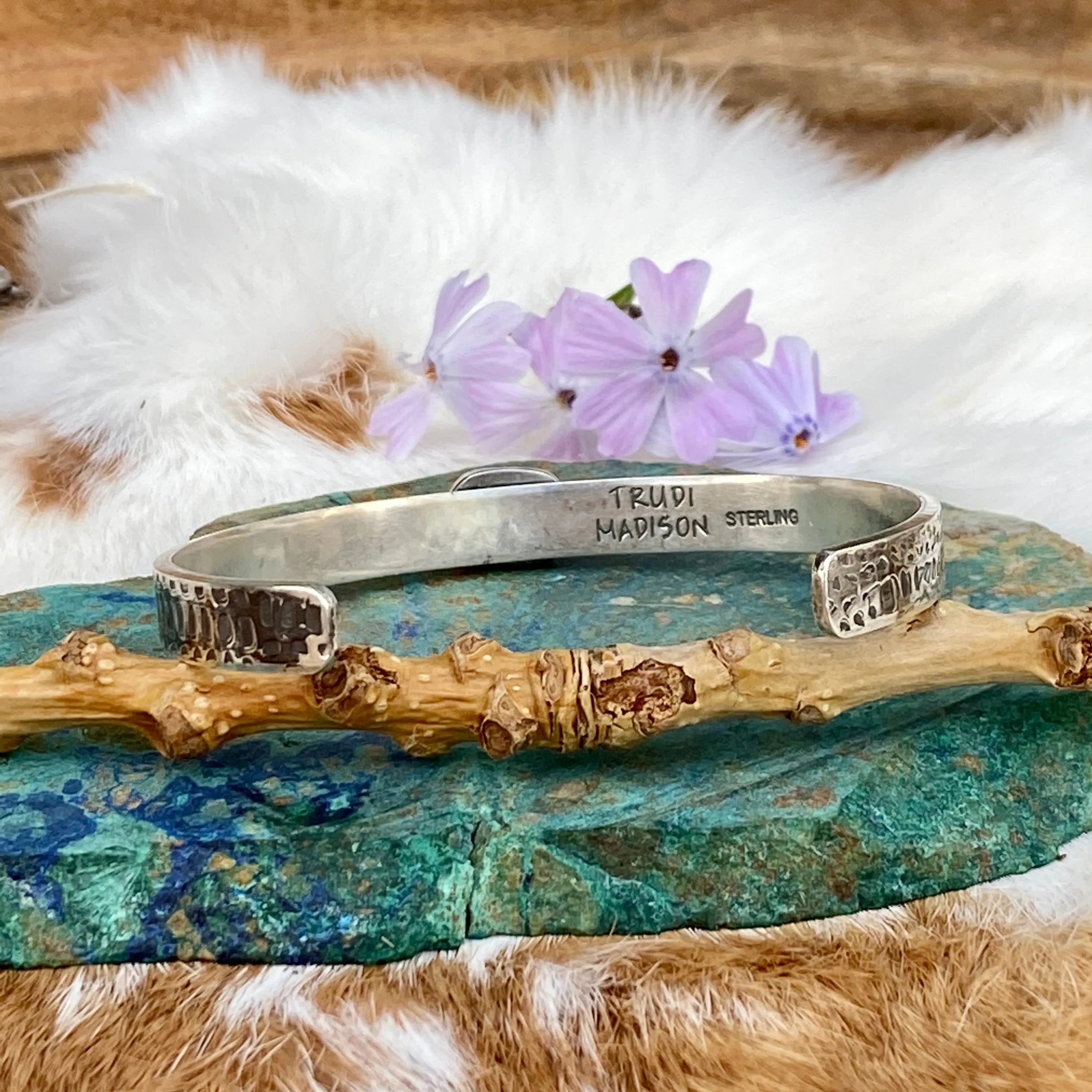 Deep blue Sapphire and golden Garnet and gold snakeskin cuffs