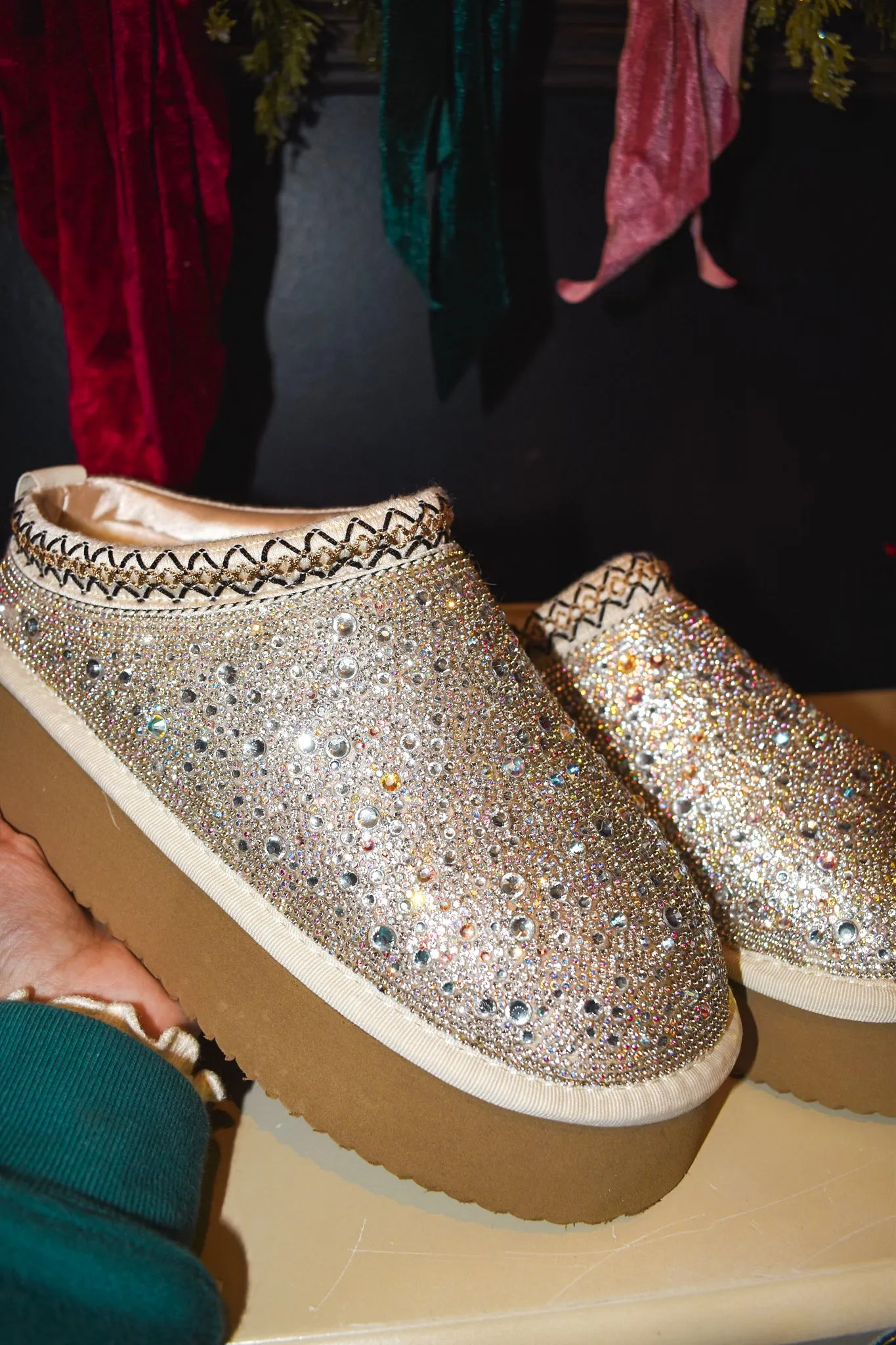 Do Not Disturb Rhinestone Slides