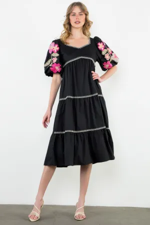 EMB PUFF SLEEVE TIERED DRESS