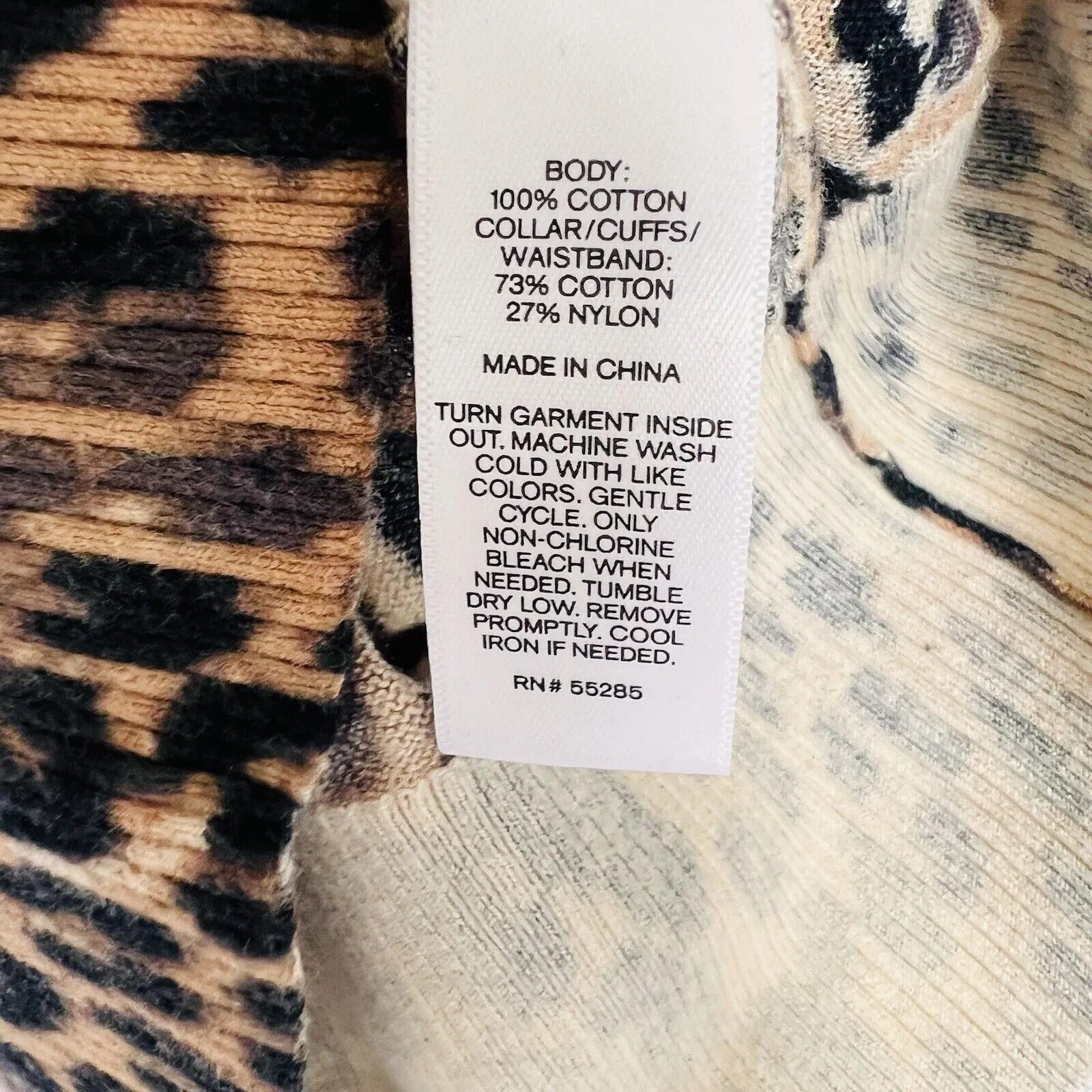 EXPRESS Leopard Animal Print Sweater Top Black/Tan Pullover Lightweight Sz XS