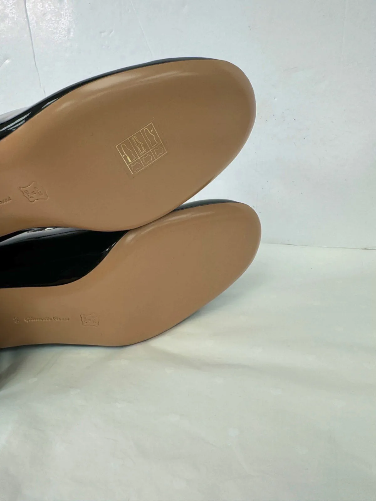 Gianvito Rossi Black Ribbon Patent Leather Mary Jane Court Shoes EU 39 UK 6