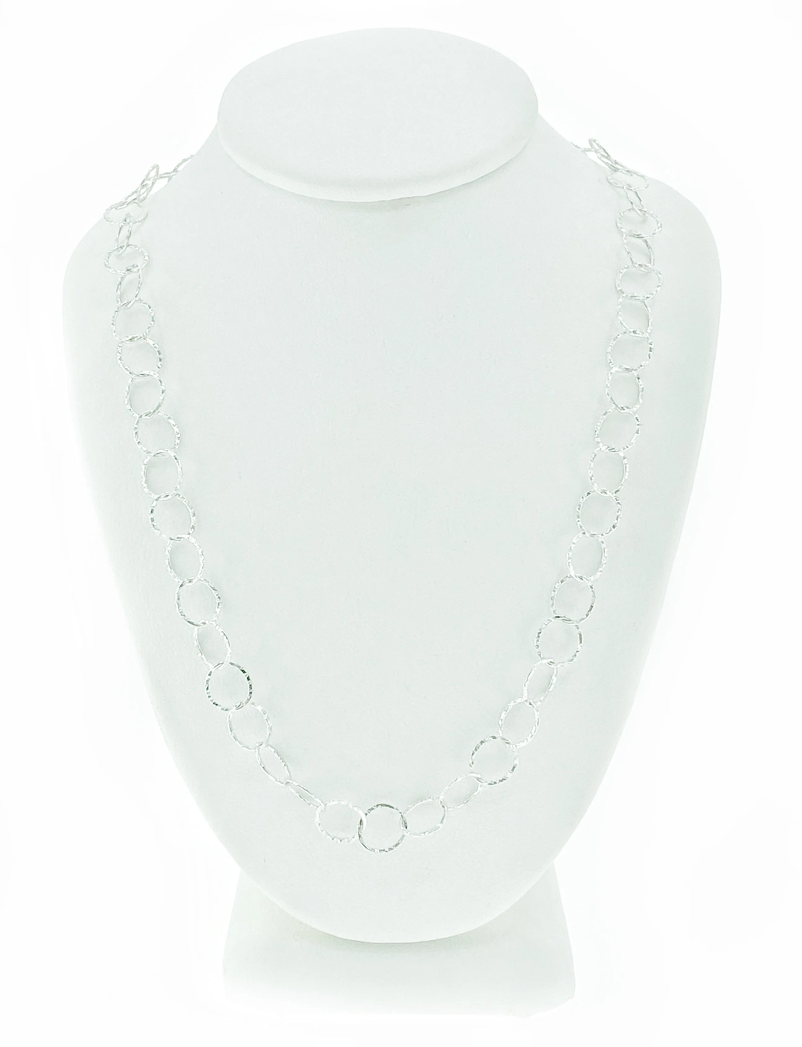 Hammered Circle Chain Necklace