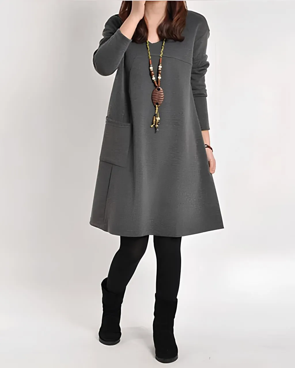 Ida | Dress with simple elegance