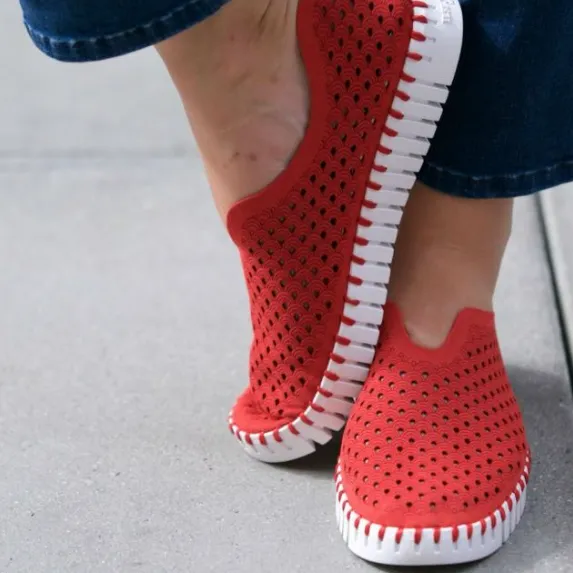 Isle Jacobsen Tulip Shoe