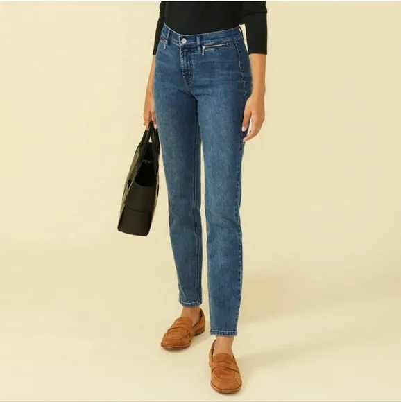 J. McLaughlin Yara Medium Indigo Blue Straight Tapered Leg Jeans