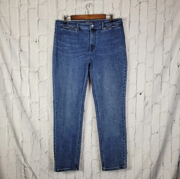 J. McLaughlin Yara Medium Indigo Blue Straight Tapered Leg Jeans