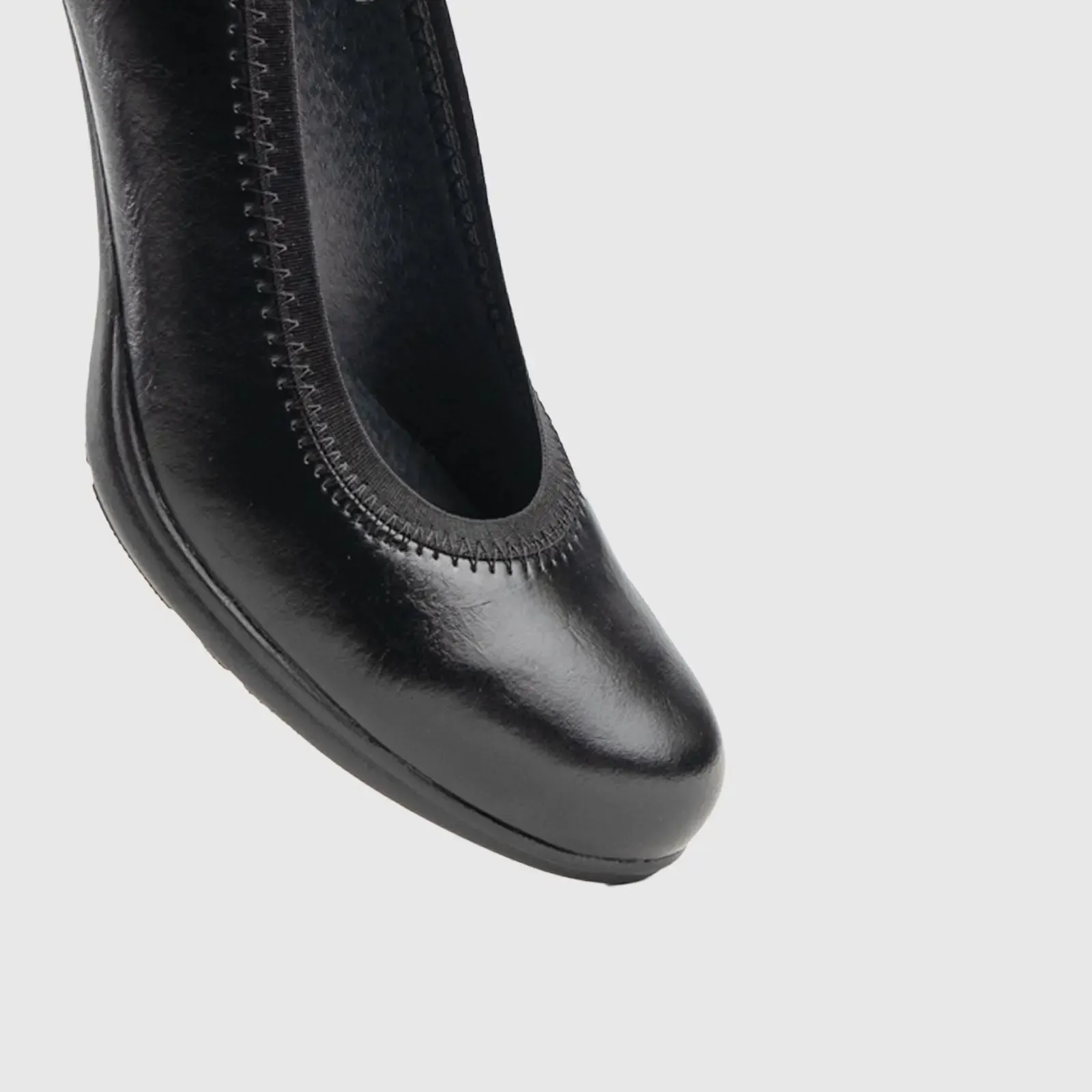 Ladies Court Shoe 00470 Marion Black