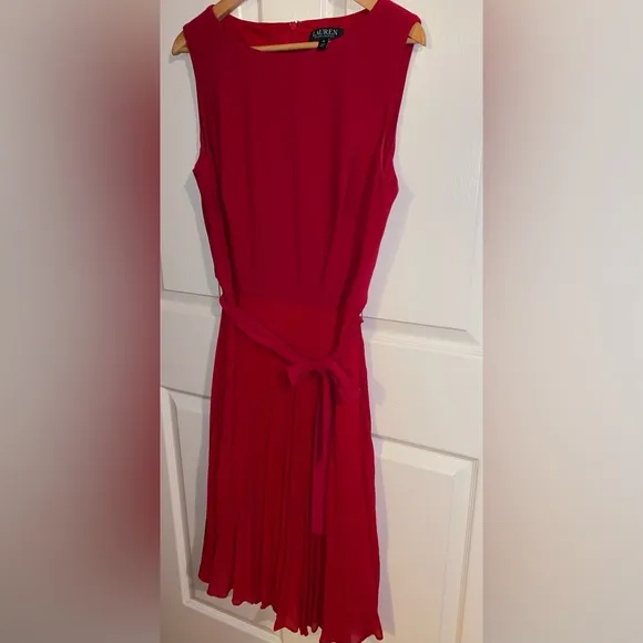 Lauren Ralph Lauren Pleated Georgette Dress Red Size 12 Perfect for Wedding