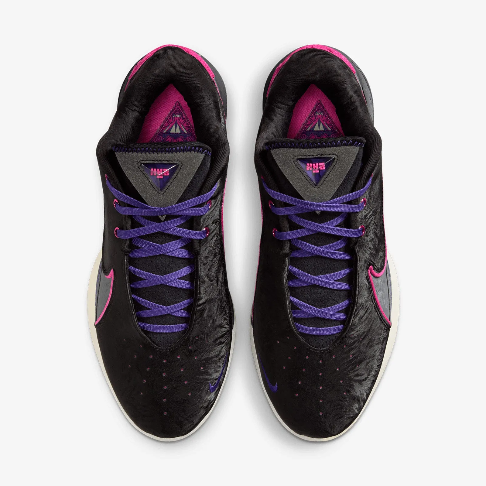 LeBron 22 - 'Tunnel Vision'