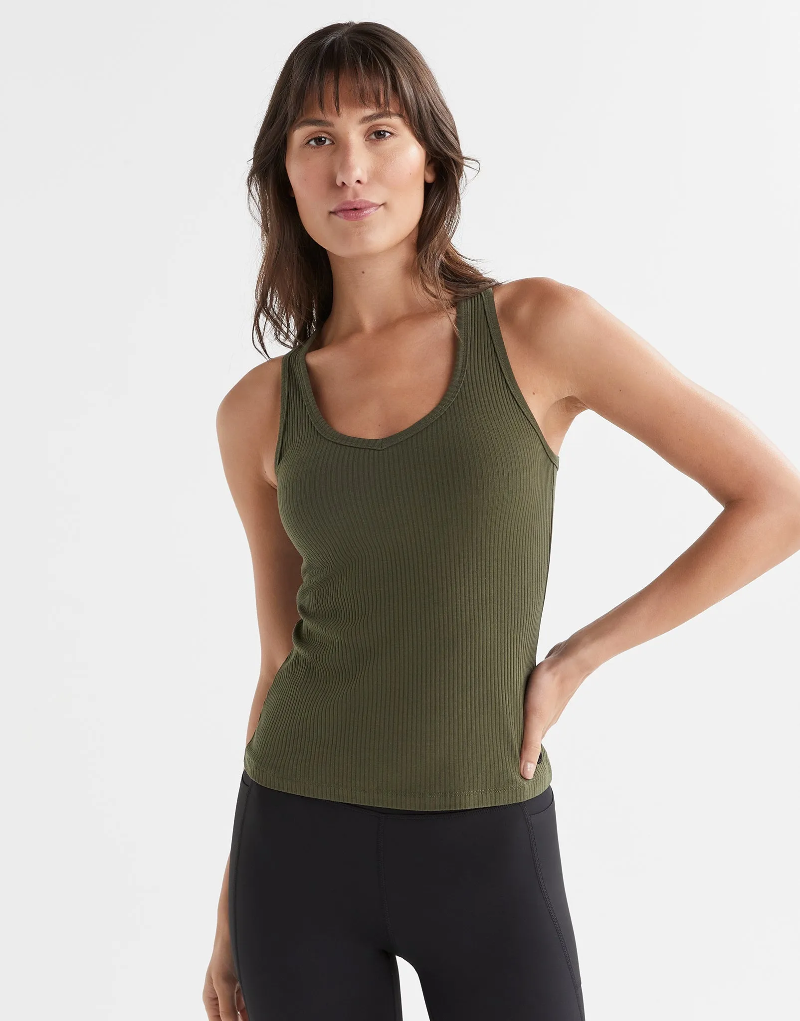 LEERA Ribbed Tank - Olive Green