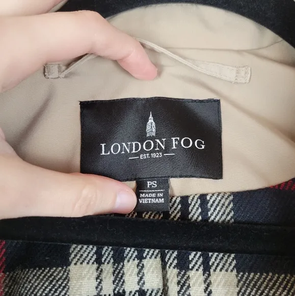 London Fog Tan Single Breasted Tie Waist Belt Hooded Trench Coat