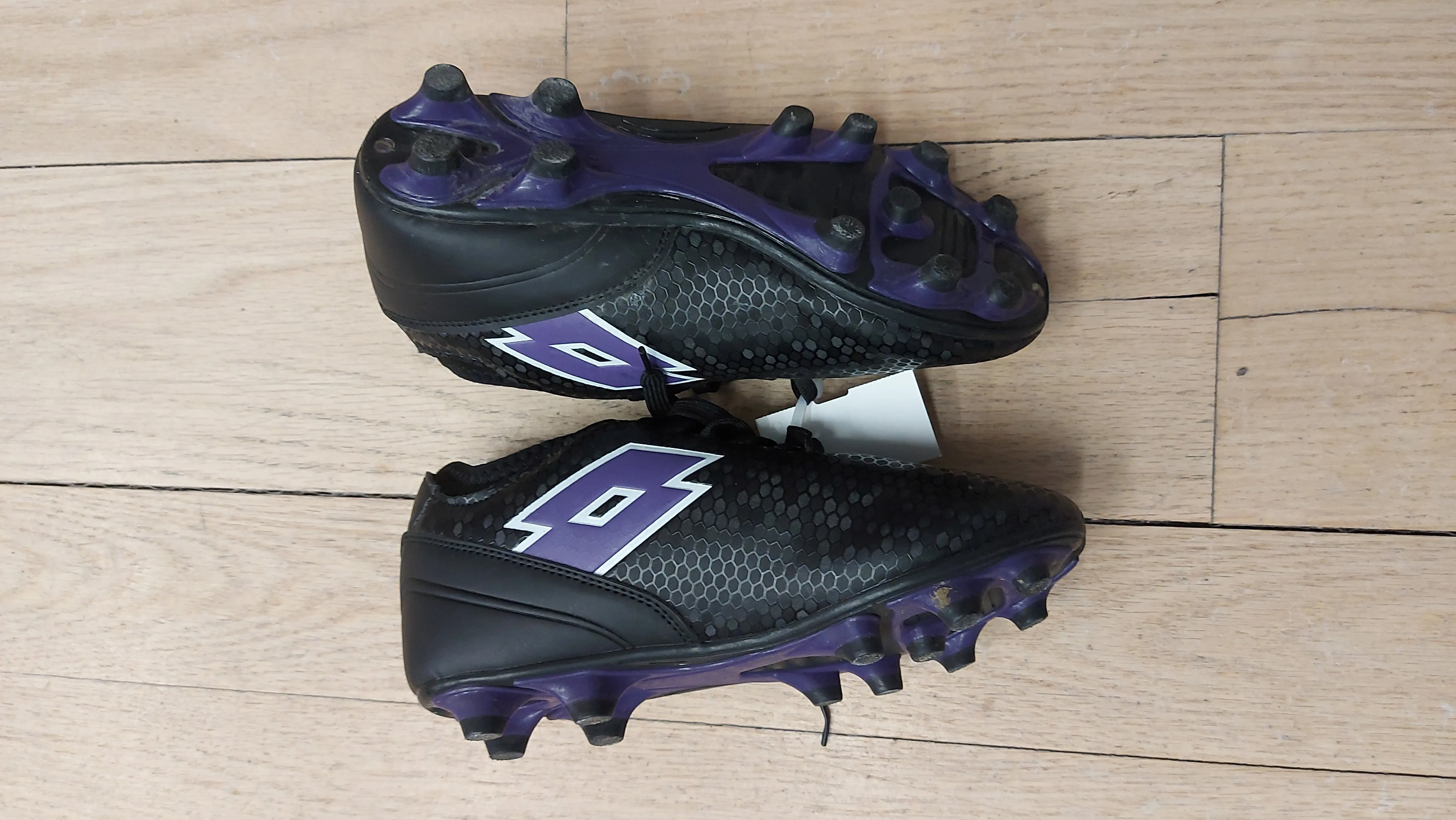 Lotto cleats 4