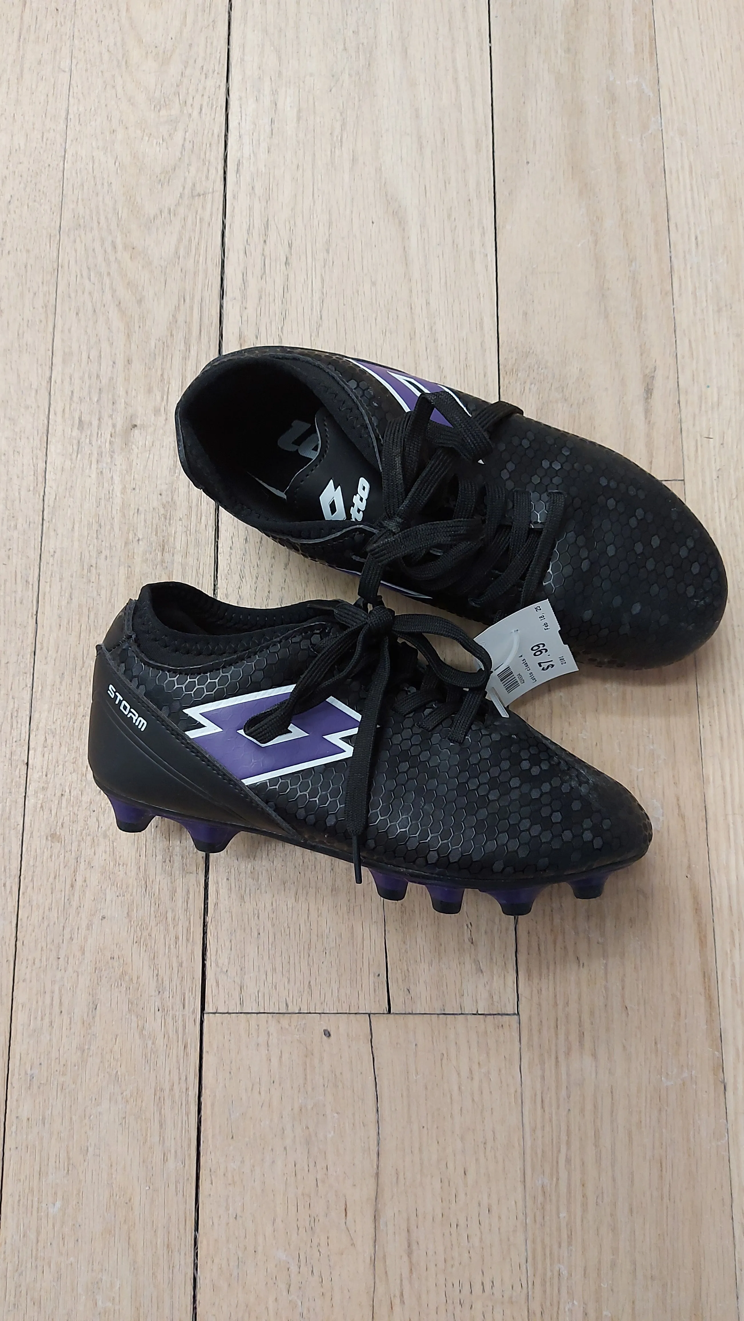 Lotto cleats 4