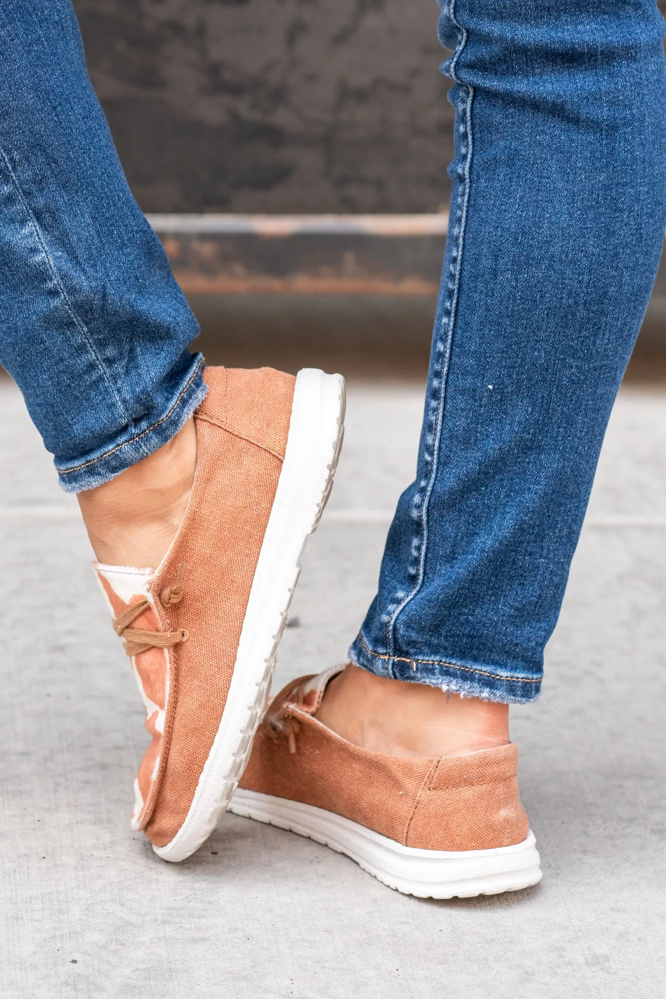 Mooma Cow Print Boat Shoe Sneakers - Tan