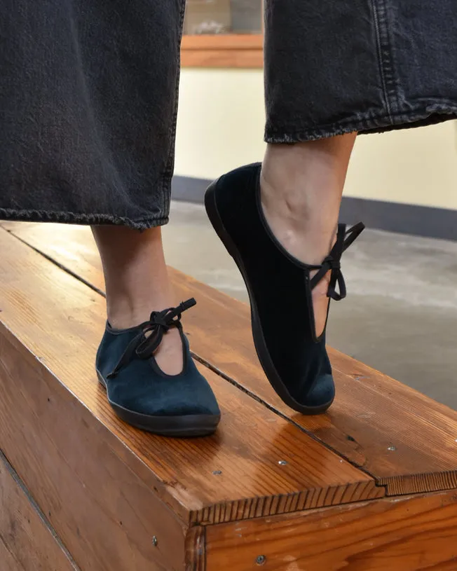 Moonstar Lite Prim W Green Velvet Flat