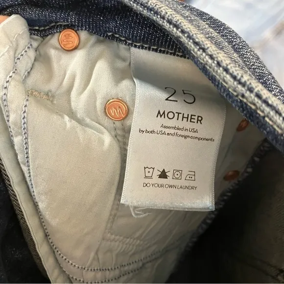 Mother The Looker Crop Distressed Jeans in Gypsy