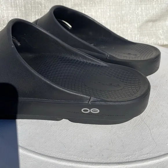 Oofos Men’s Ooahh Slide Sandal - Black Unisex Slide Women’s Sz 10/ Men’s 8