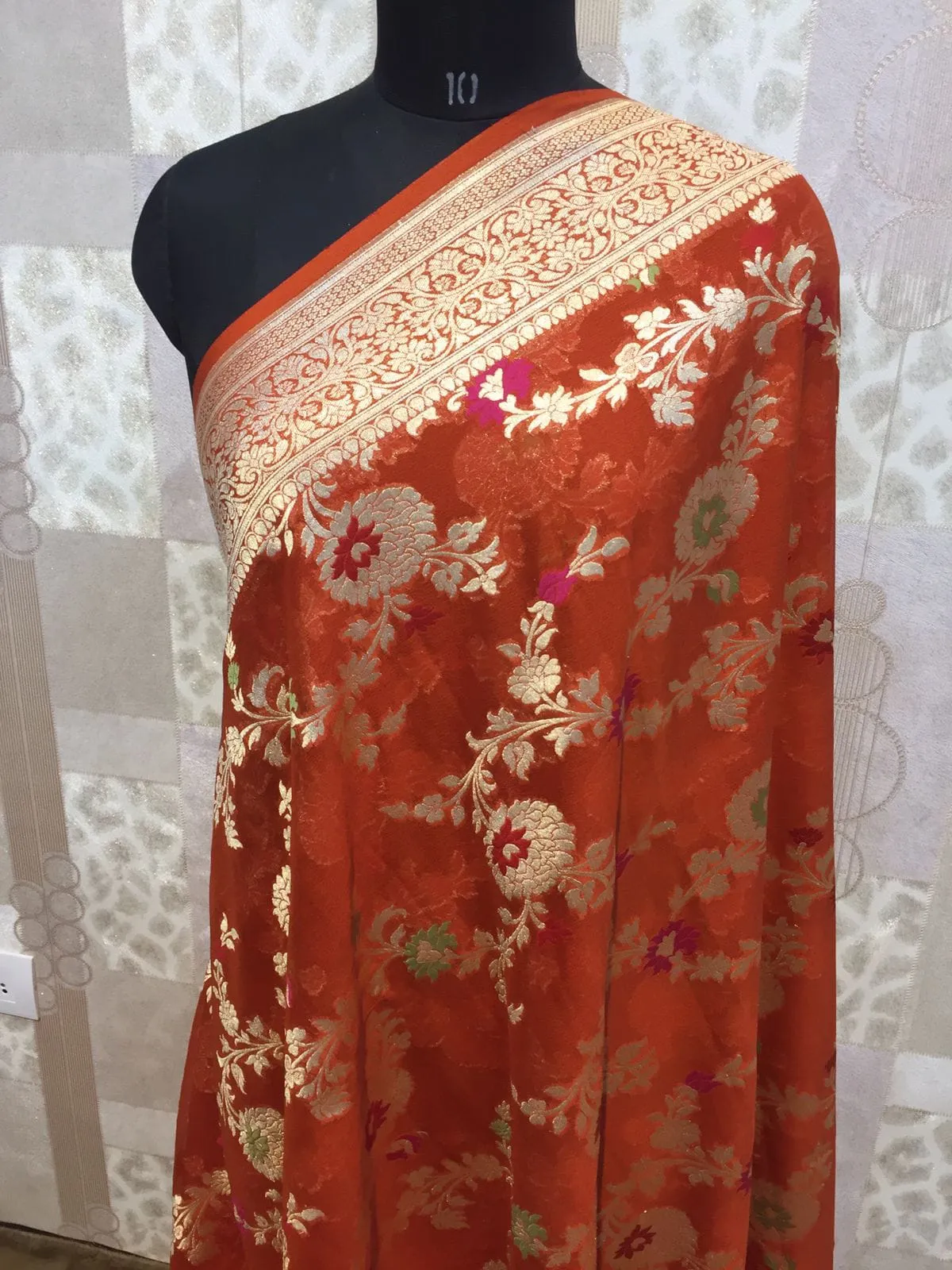 Red Floral Jaal Semi Georgette Banarasi Saree