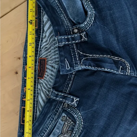 🤩🤩🔥🔥Rock Revival Women's Blue Jeans size 29🔥🔥🤩🤩