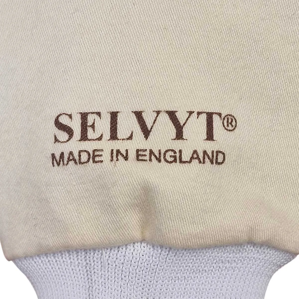 Selvyt SR Polishing Mitt Cream