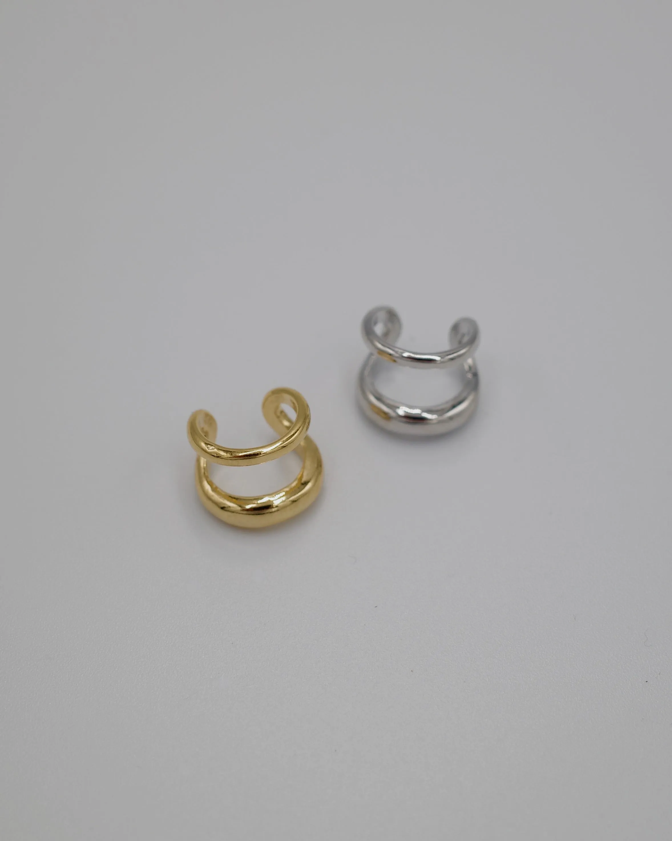 simple double line ear cuff