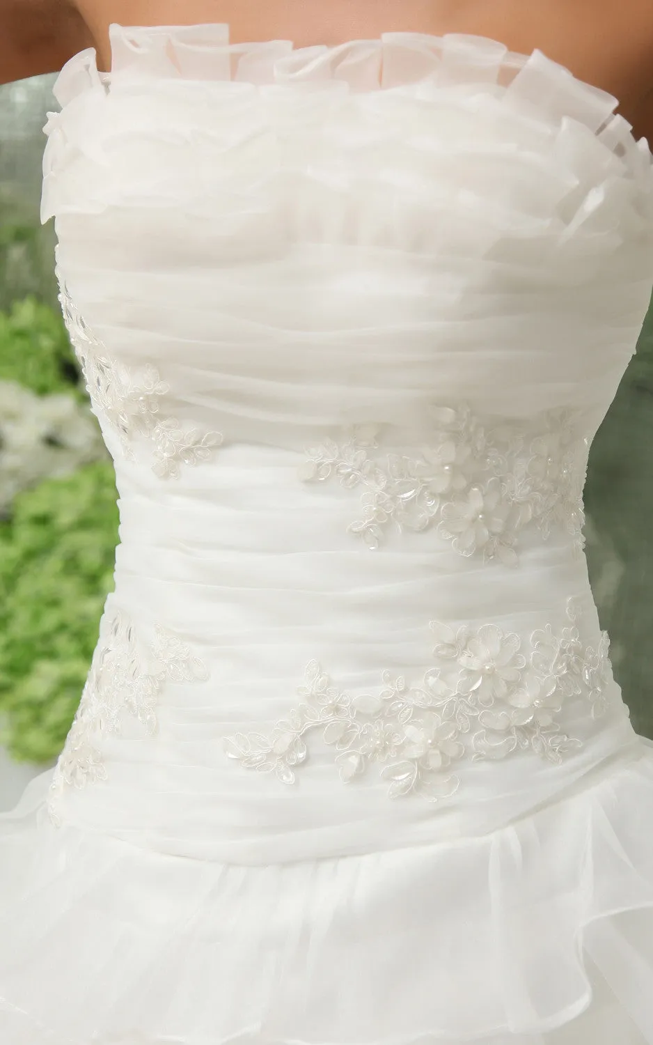 Vibrant Strapless Sleeveless  Short Wedding Gown With Apliques And Ruffles-GC_705002