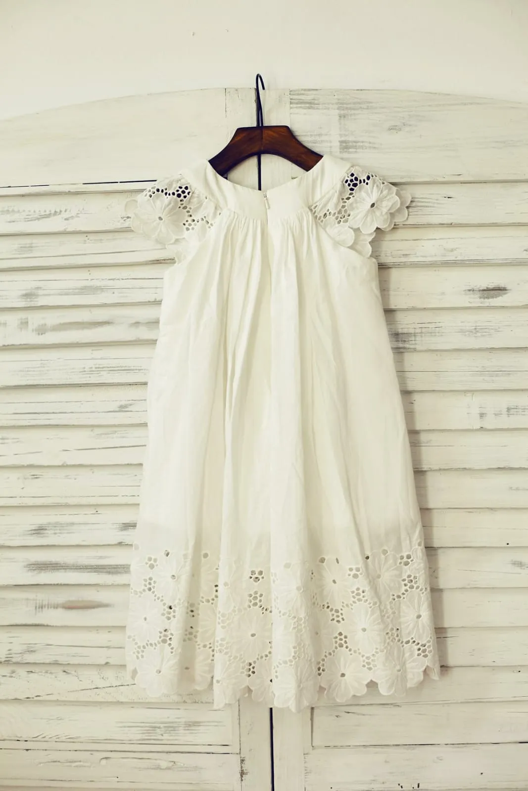 Vintage Ivory Cotton Eyelet Lace Cap Sleeves Flower Girl Dress