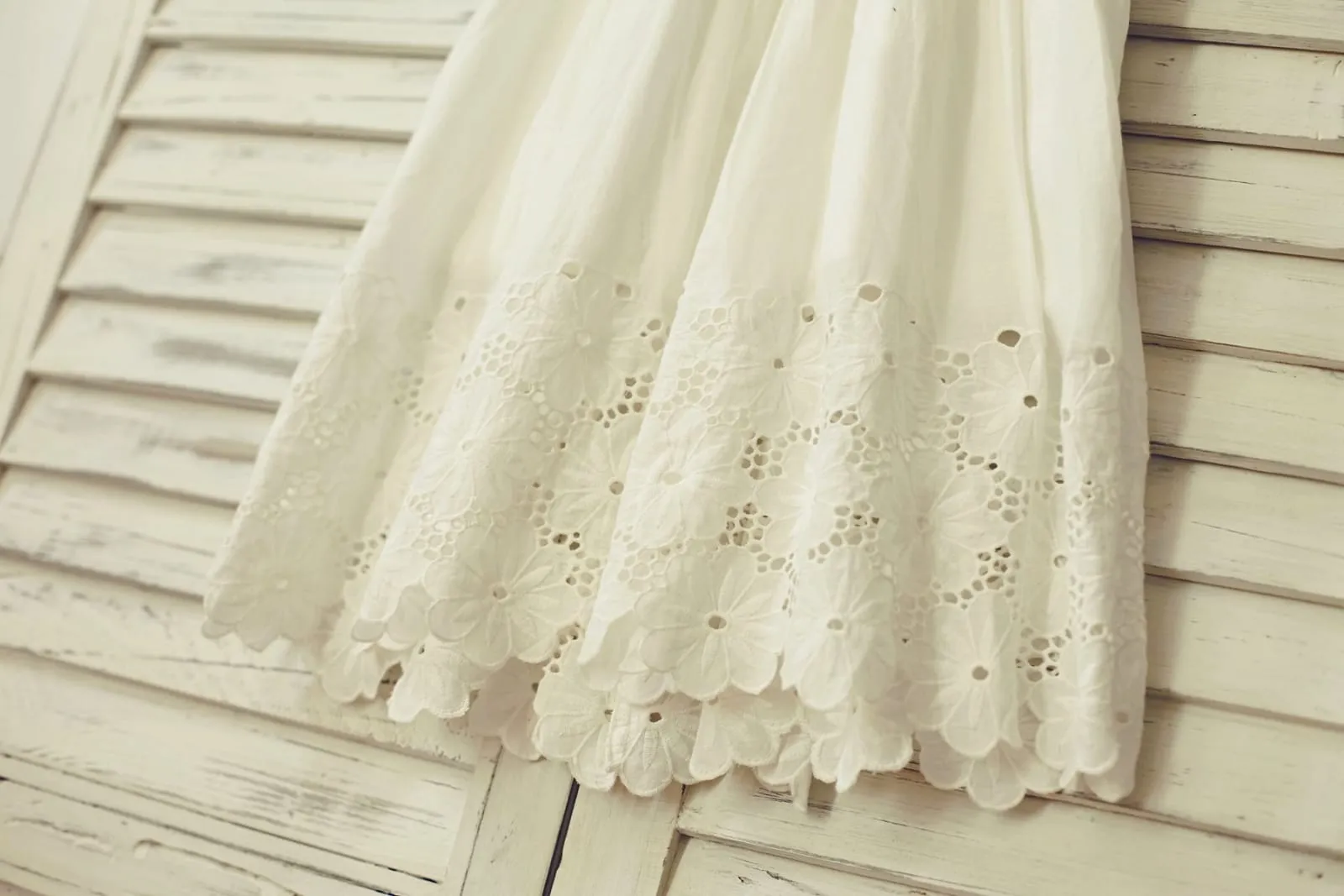 Vintage Ivory Cotton Eyelet Lace Cap Sleeves Flower Girl Dress