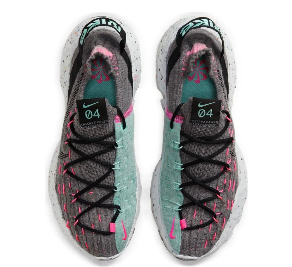 W NIKE SPACE HIPPIE 04