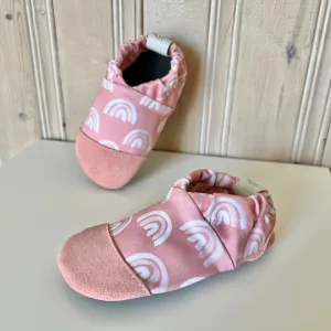 Water shoes - Rainbows