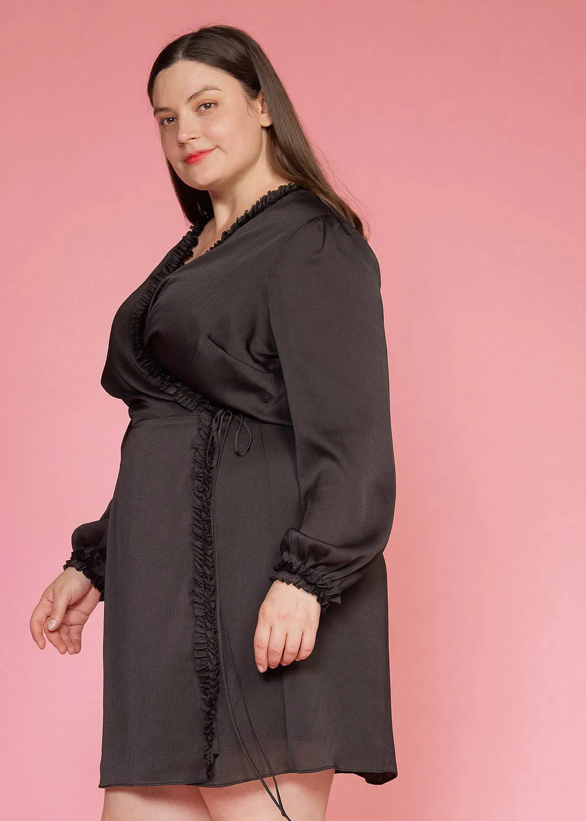 Women's Plus Size Ruffle Trim Long Sleeve Wrap Dress in Black