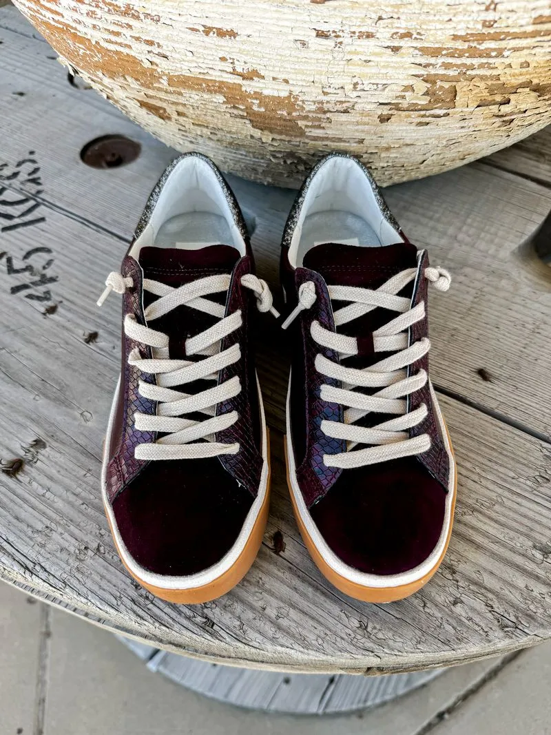Zina Burgundy Crinkle Patent